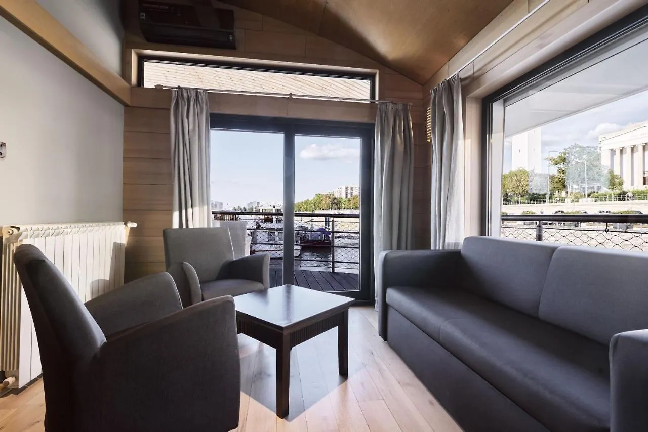 Vogue Boat Apartments Budapest