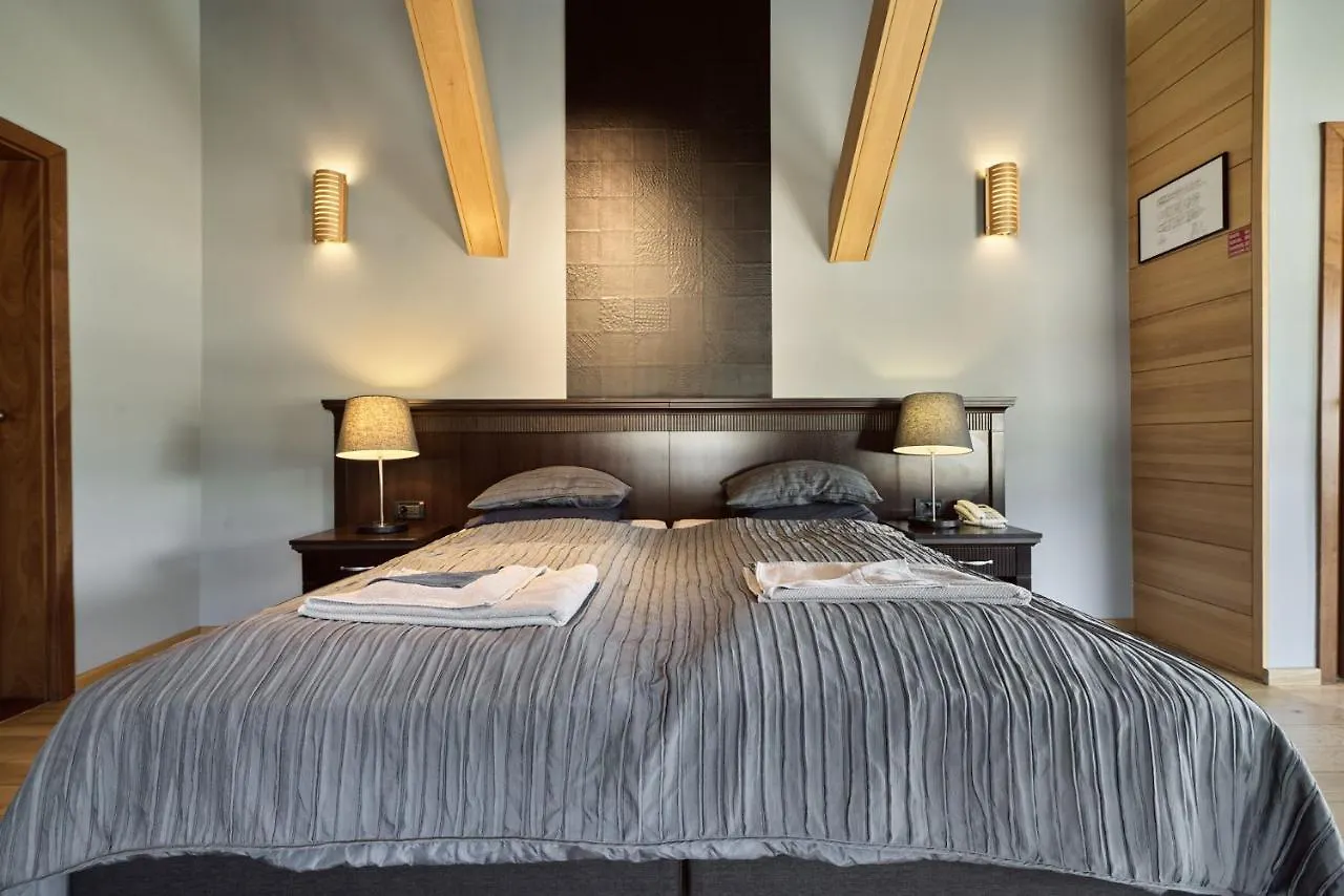 Vogue Boat Apartments Budapest Hungary