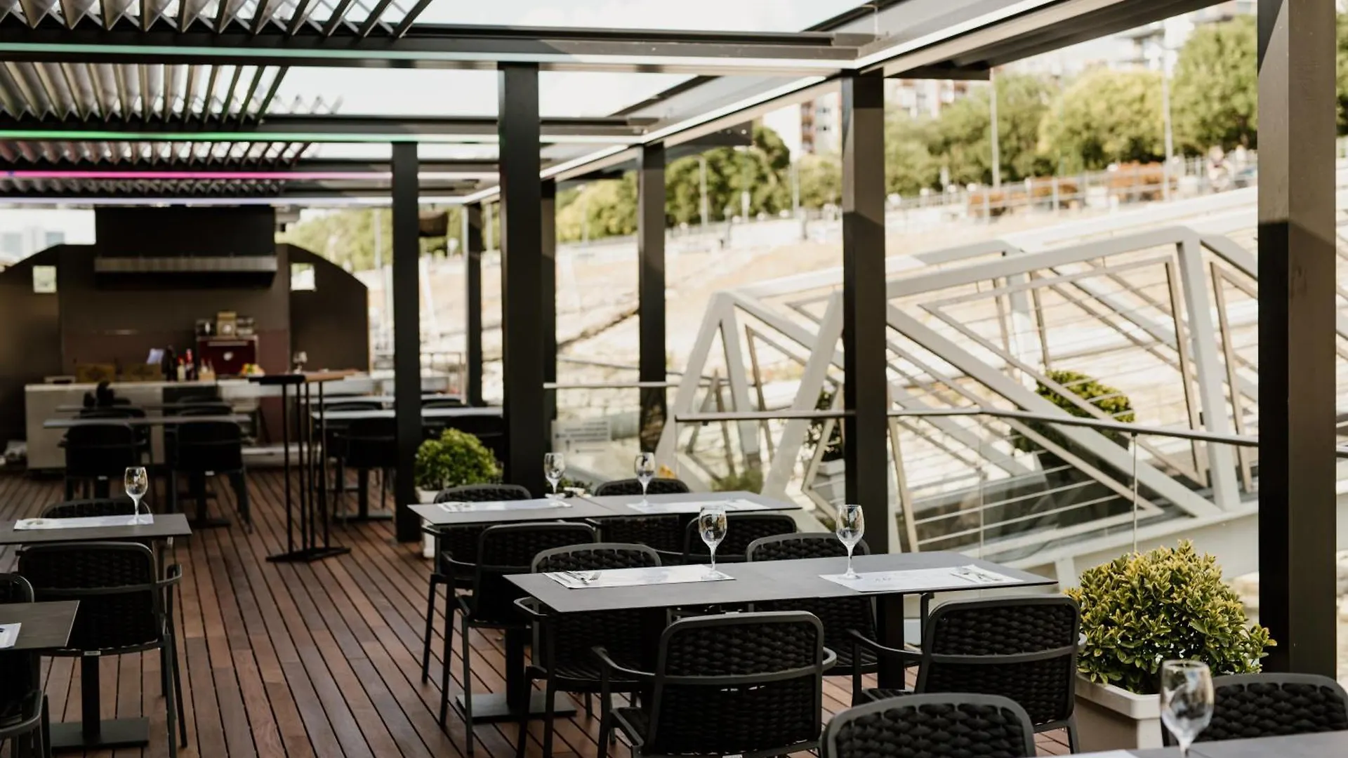 Vogue Boat Apartments Budapest 0*,
