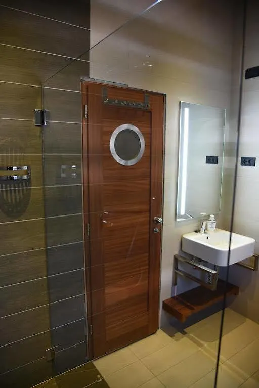 Vogue Boat Apartments Budapest